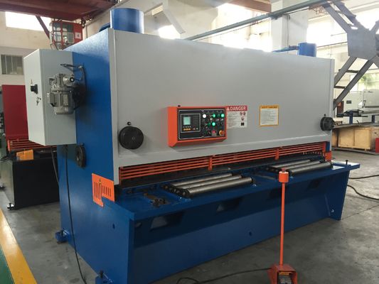 Gilotyna do blachy, nożyce gilotynowe CNC, hydrauliczne nożyce gilotynowe z tylnym zderzakiem 600 mm, zawór Rexroth i cięcie metalu