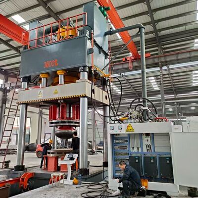 36000KN Moc znamionowa Hydraulic Press Machine z 5000x5000 rozmiarami stołu do tłoczenia zbiorników naczyń