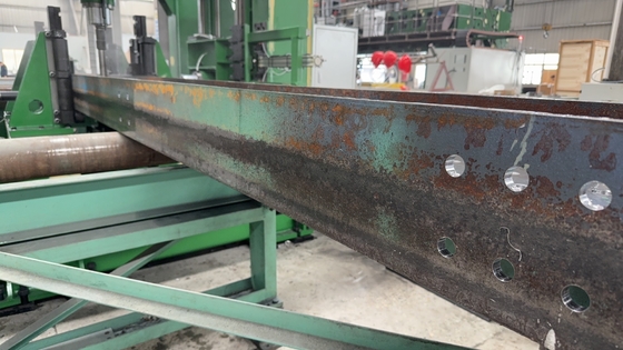 Wysokiej prędkości CNC Beam 3D Drilling Machine 7 osi Wysoka wydajność i dokładność