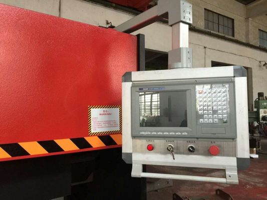 Temper Tak Komputerowa Wyrzynarka V-Rowkowa Odpowiednia do Cięcia Blach Aluminiowych, Oferująca Wysoką Precyzję i Powtarzalność